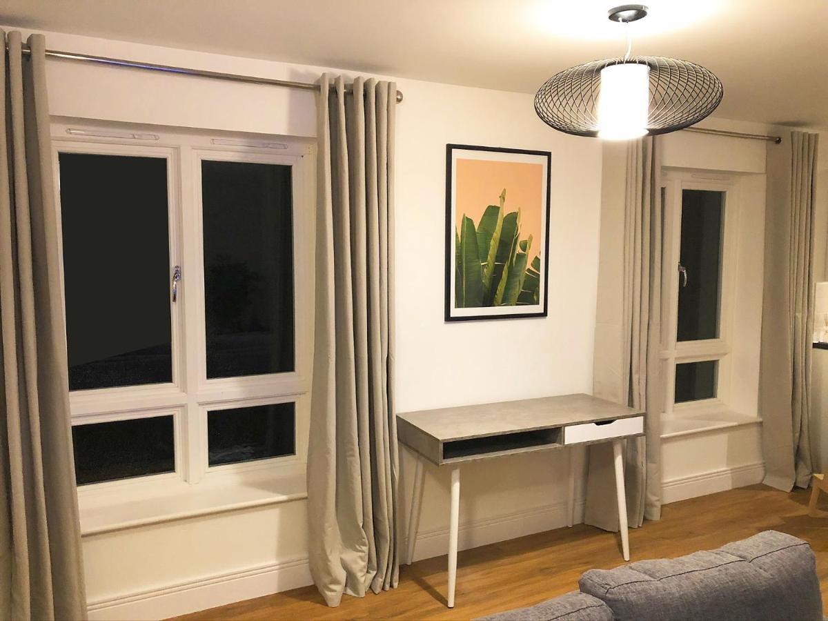 Parkside Penthouse Appartamento Yeovil Esterno foto
